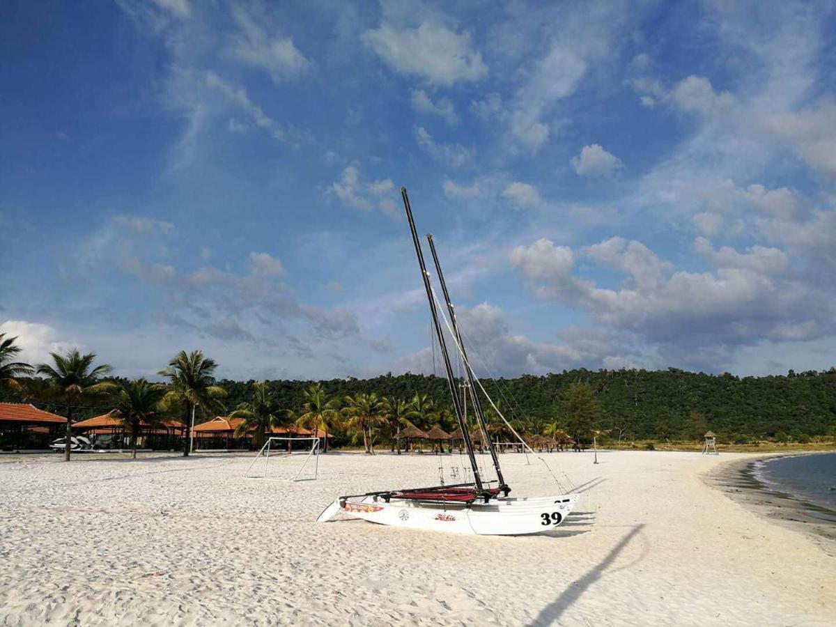 Dara Sakor Golf Hotel Krŏng Kaôh Kŏng Esterno foto